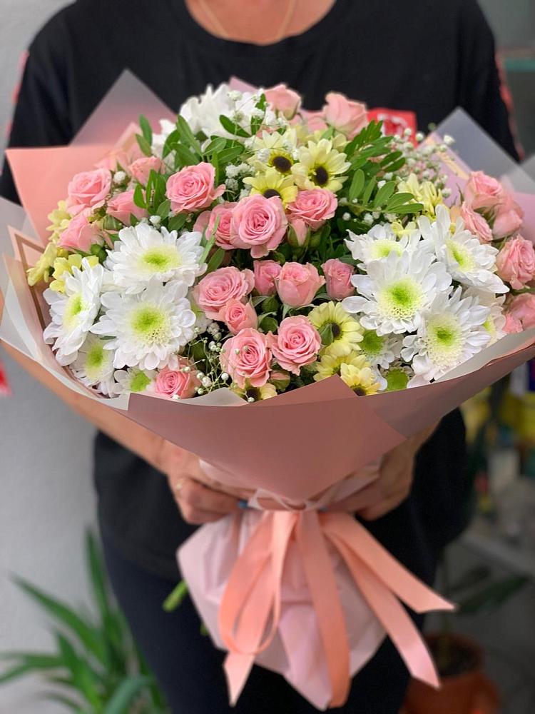 Букет цветов из: Розы и Хризантемы в Веневе