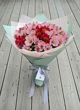 Букет цветов из:  Альстромерии в Веневе