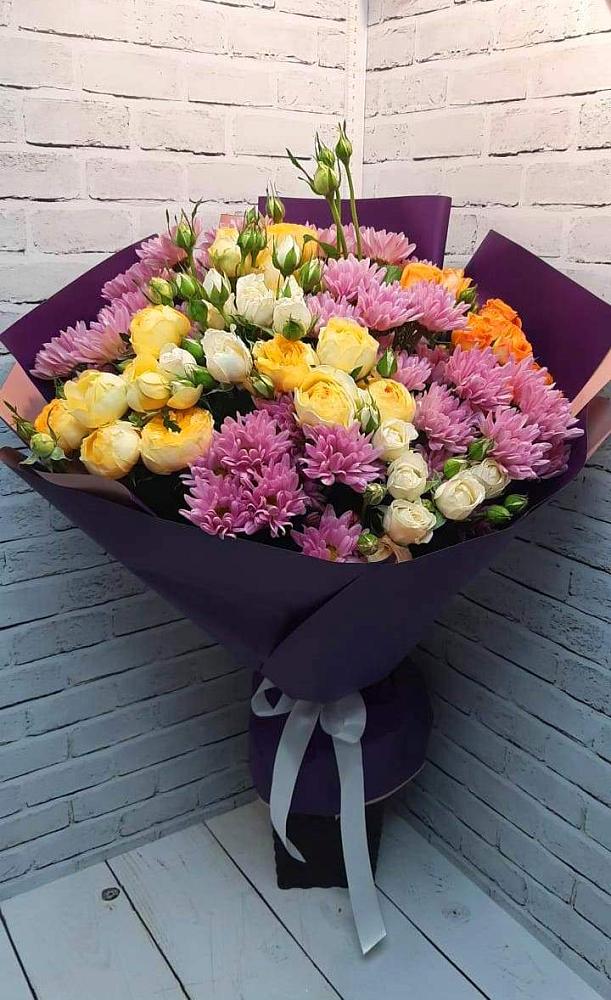 Букет цветов из: Хризантемы и Розы в Веневе