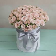 Цветочная композиция из Розы в шляпной коробке в Веневе