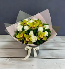 Букет цветов из:  Орхидеи и Розы в Веневе