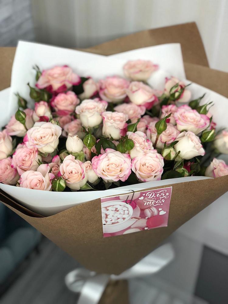 Букет цветов из: Розы в Веневе