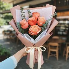 Букет цветов из:  Розы в Веневе