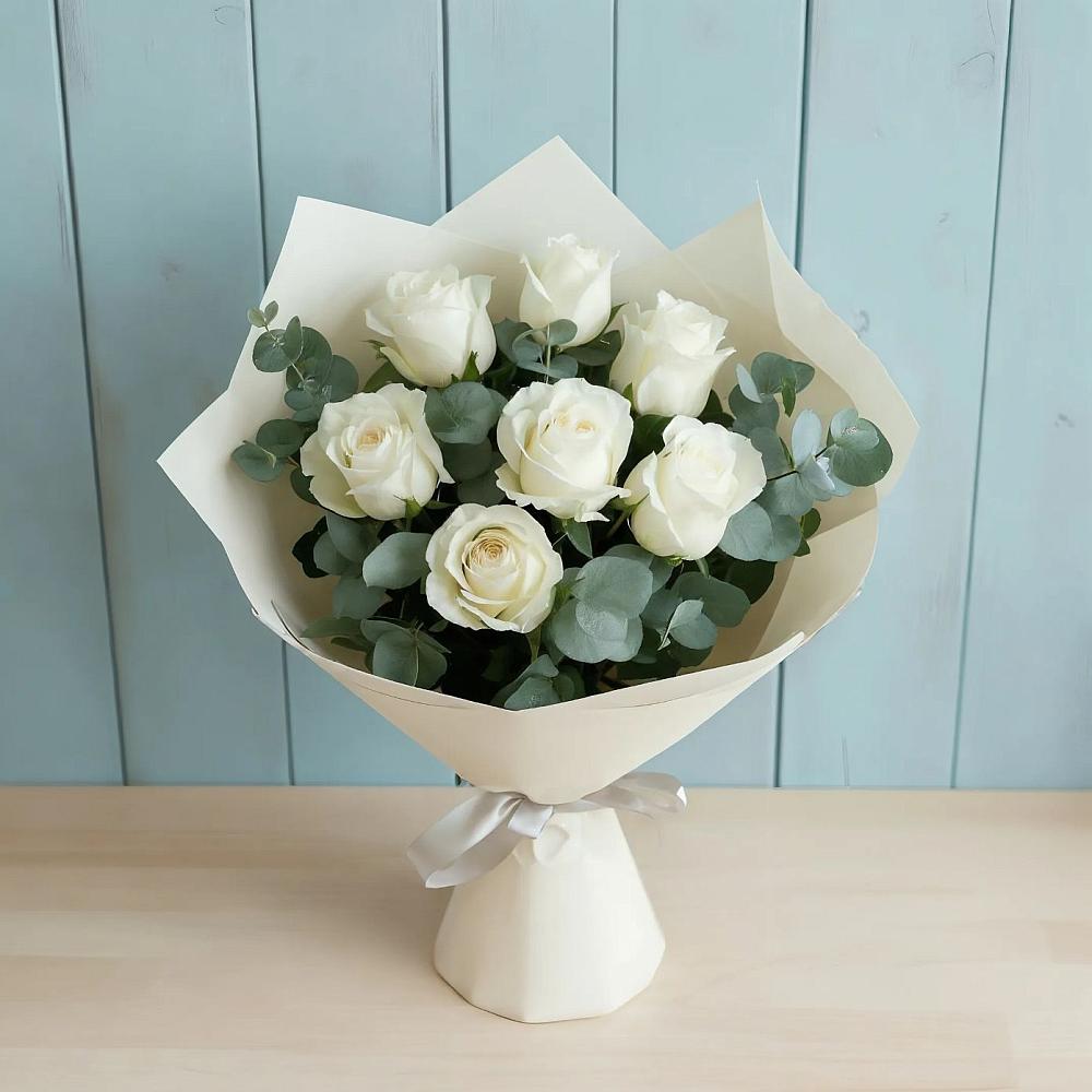 Букет Белые розы в Эвкалипте в Веневе
