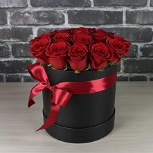 Цветочная композиция из Розы в шляпной коробке в Веневе