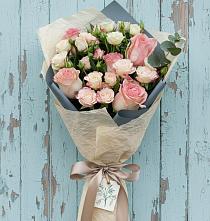 Букет цветов из:  Розы в Веневе