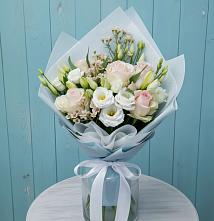 Букет цветов из:  Розы и Лизиантусы в Веневе