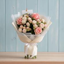 Букет цветов из:  Розы в Веневе