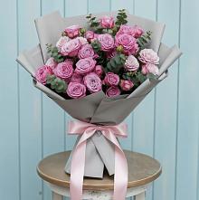 Букет цветов из:  Розы #REPLACE_PRED# Веневе